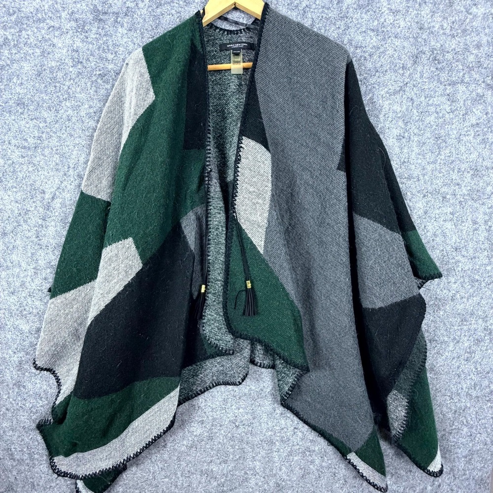 Andrew Marc New York Poncho Wrap Womens One Size Green Gray Colorblock Tassel